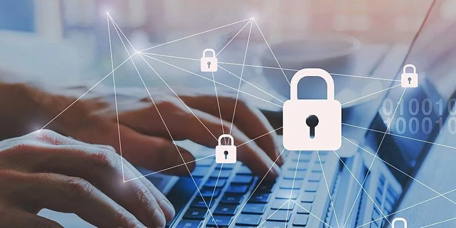 Kaip apsaugoti savo įmonę nuo kibernetinių nusikaltimų ar nuo sukčiavimo? Tai reali grėsmė, kurios galima išvengti jei esate žingsniu priekyje nusikaltėlių ir žinote kaip elgtis.